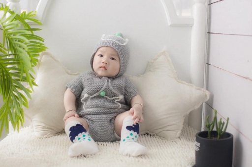 华容宝宝揉眼睛是怎么回事